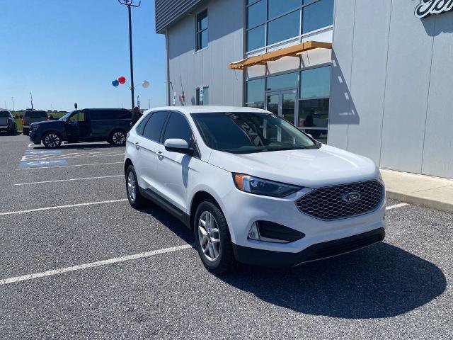 Certified 2023 Ford Edge SEL w/ Convenience Package AWD/4WD image 6