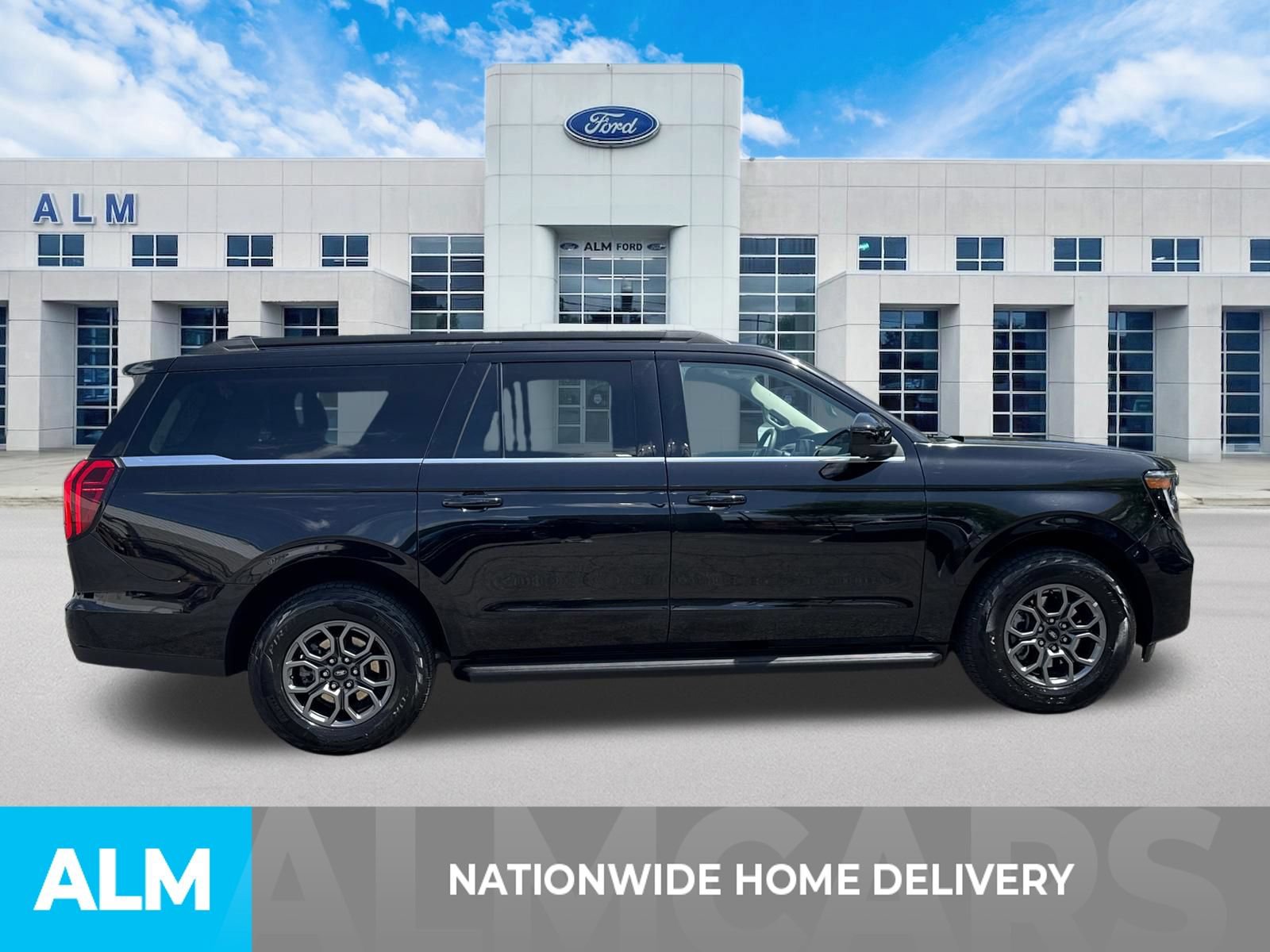 Certified 2025 Ford Expedition Max Active AWD/4WD image 4