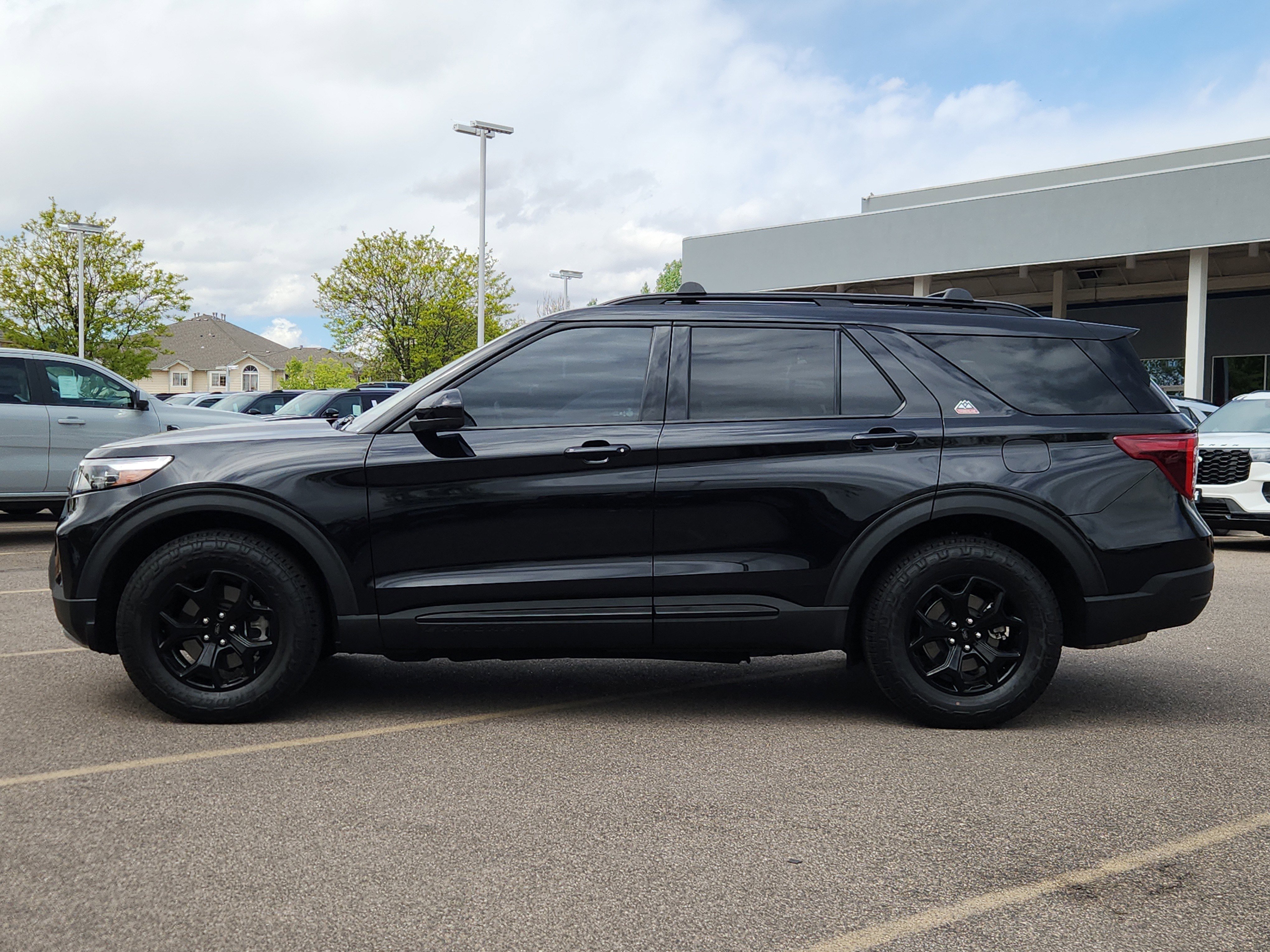 Certified 2023 Ford Explorer Timberline w/ Timberline Technology Package AWD/4WD image 3