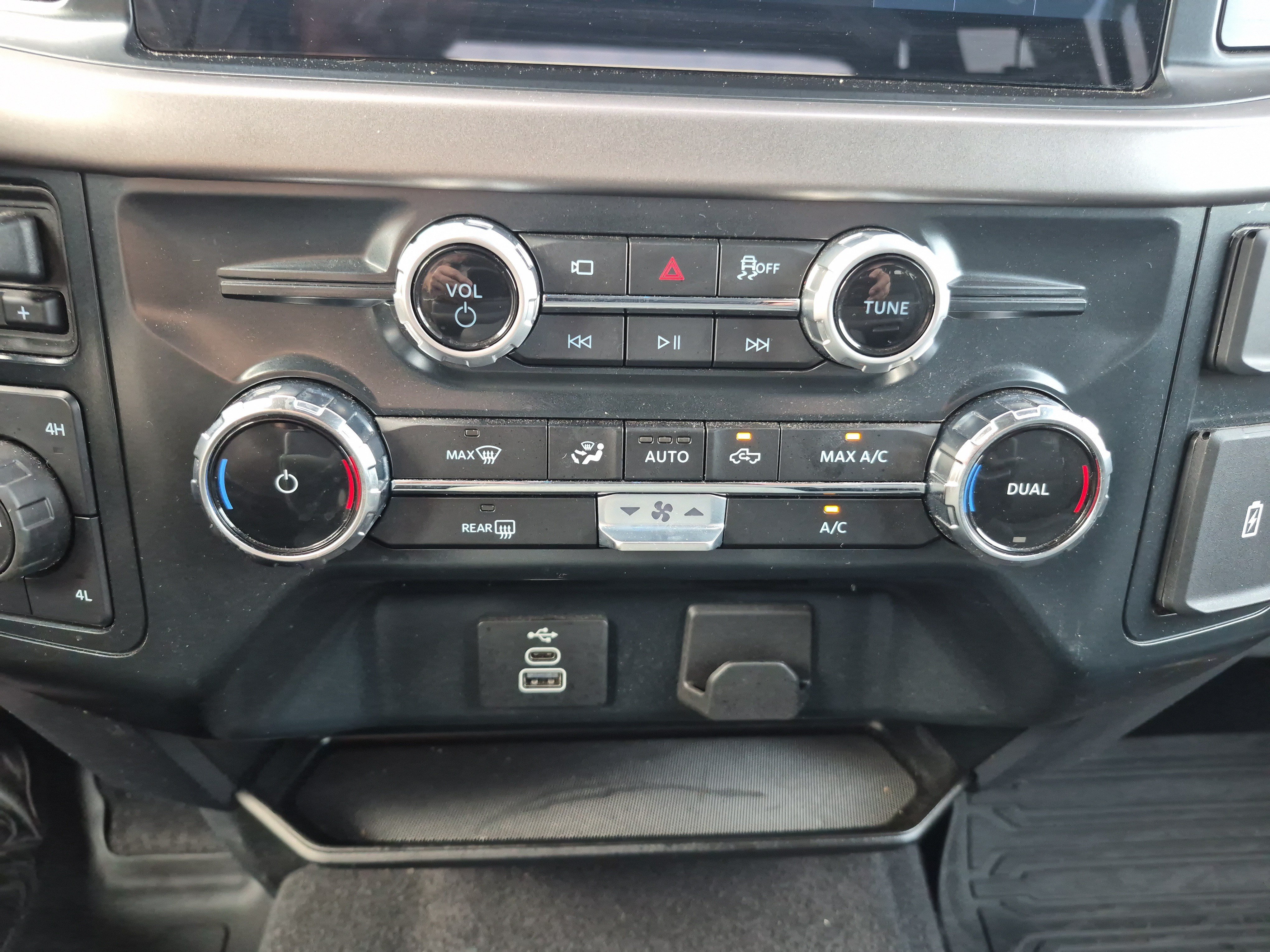Certified 2025 Ford F150 XLT w/ Equipment Group 301A Standard AWD/4WD image 27