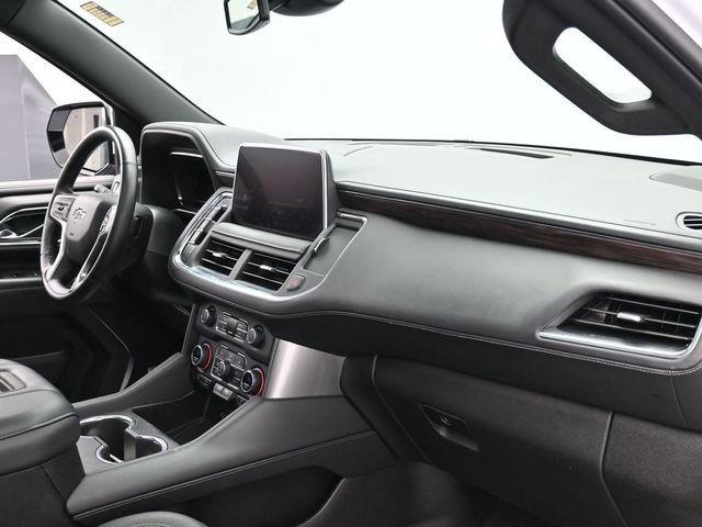 Used 2023 Chevrolet Suburban Z71 w/ Luxury Package image 32
