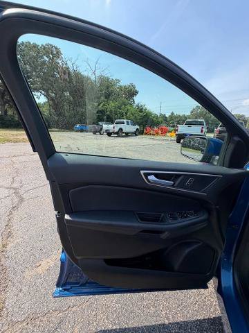Certified 2023 Ford Edge SEL AWD/4WD image 10
