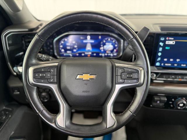Used 2025 Chevrolet Silverado 1500 LT RWD image 13