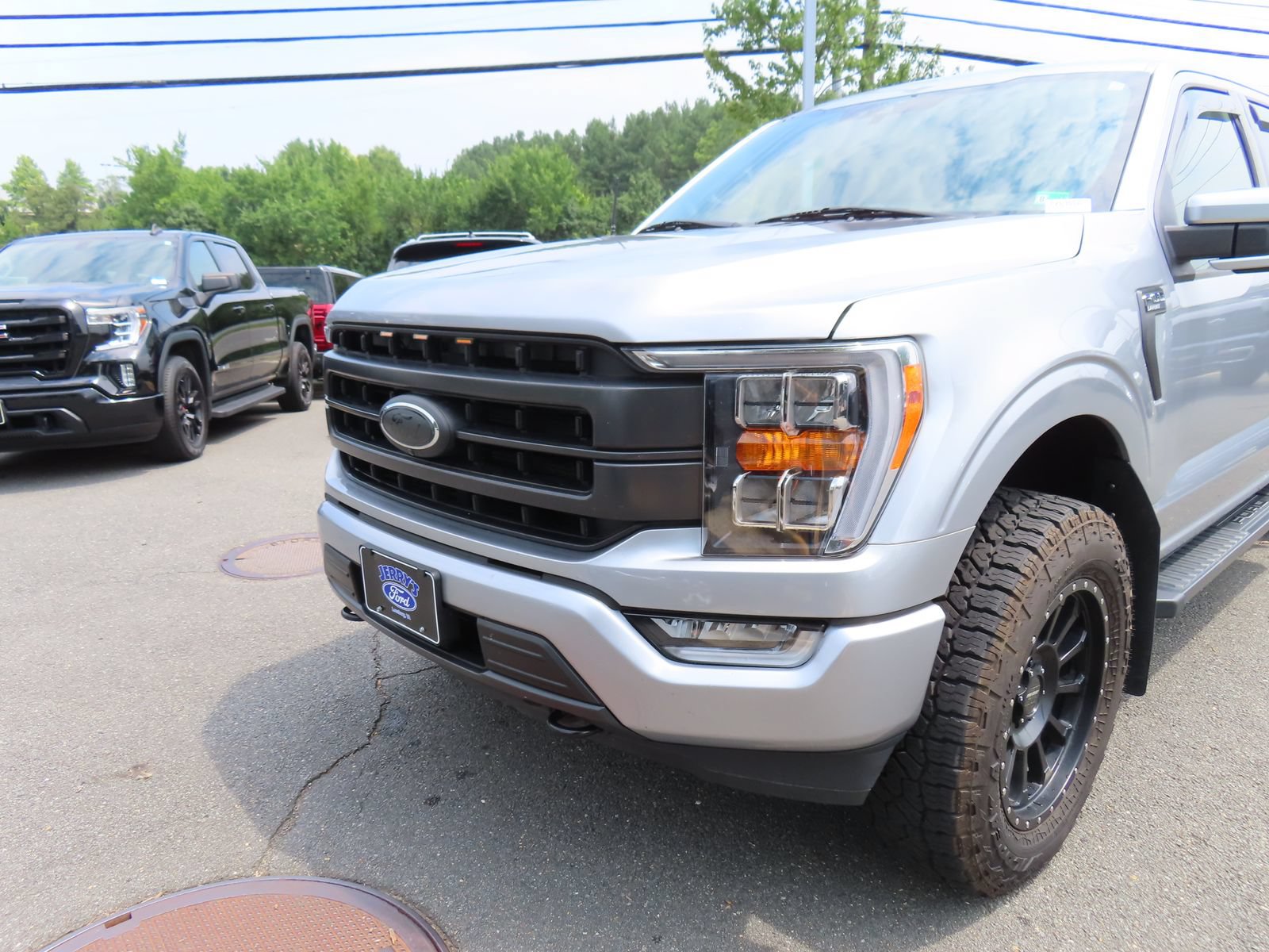 Certified 2022 Ford F150 Lariat AWD/4WD image 9