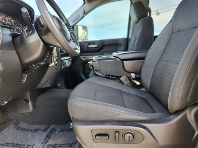 Used 2020 Chevrolet Silverado 3500 LT image 18