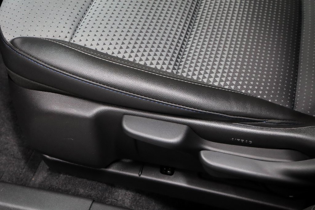 Used 2024 Chevrolet Trax LT w/ Driver Confidence Package image 24