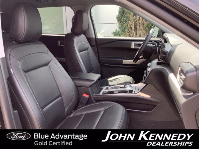 Certified 2023 Ford Explorer XLT w/ Equipment Group 202A AWD/4WD image 25