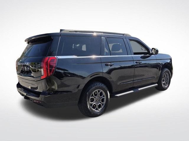 Certified 2025 Ford Expedition Active AWD/4WD image 9