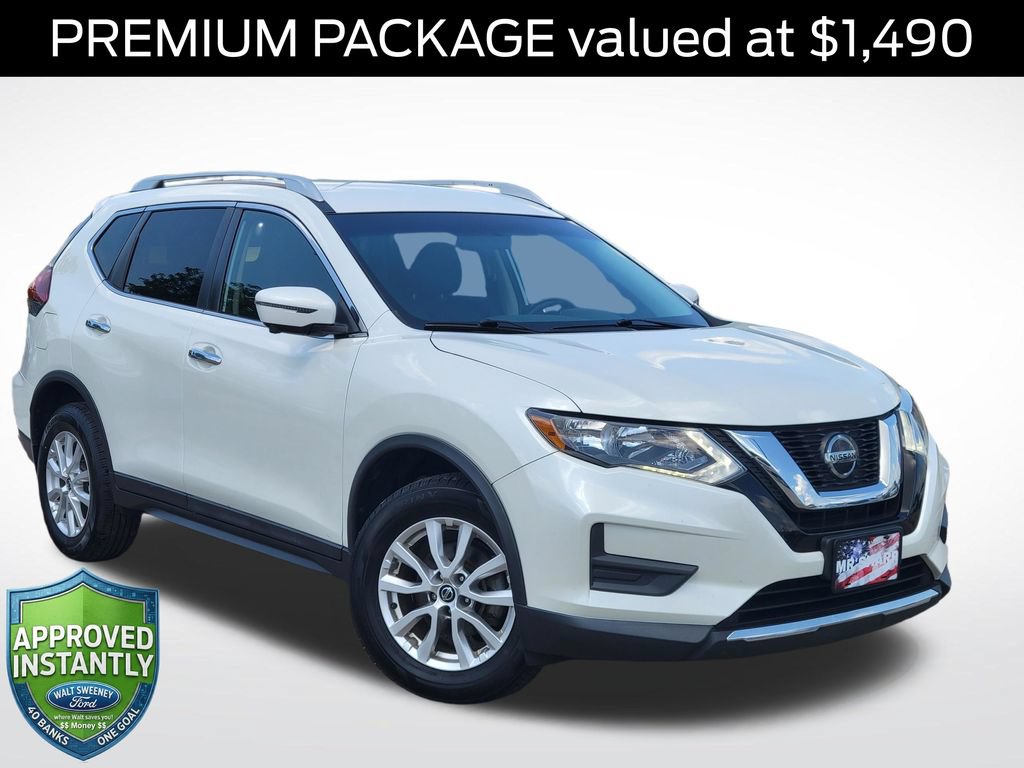 Used 2018 Nissan Rogue SV w/ Premium Package