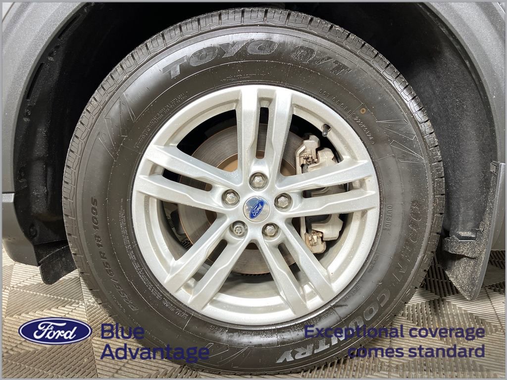 Certified 2021 Ford Explorer XLT w/ Equipment Group 202A image 13