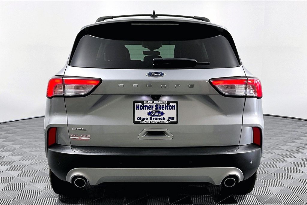 Certified 2021 Ford Escape SEL FWD image 4