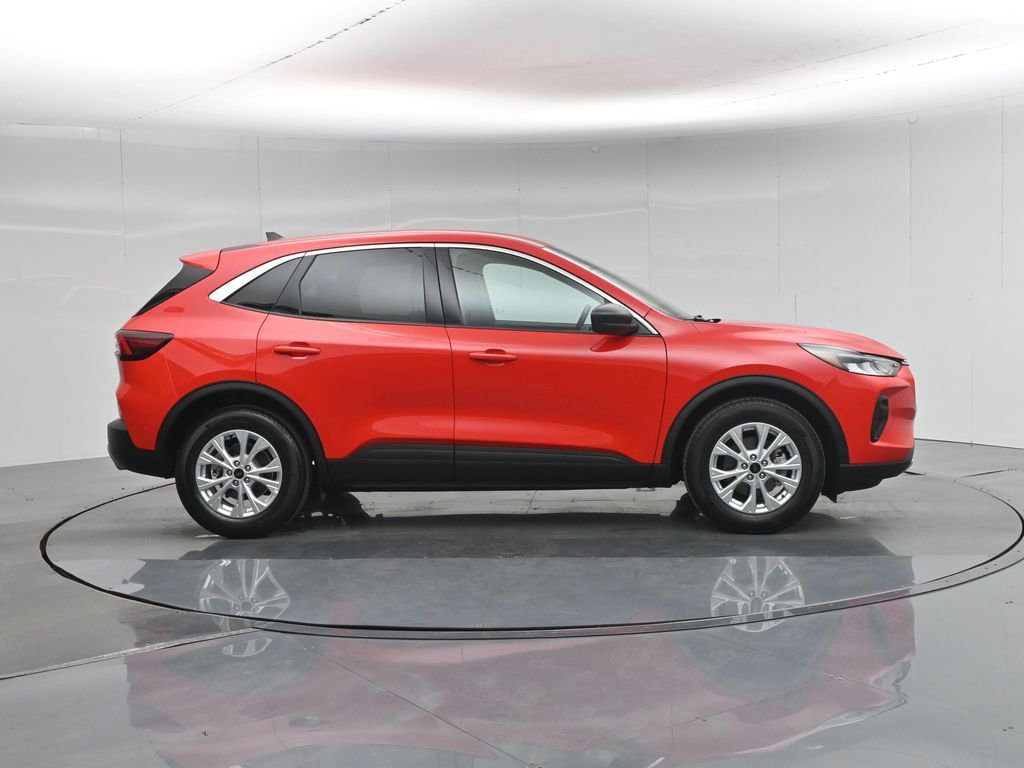 Certified 2024 Ford Escape Active image 7