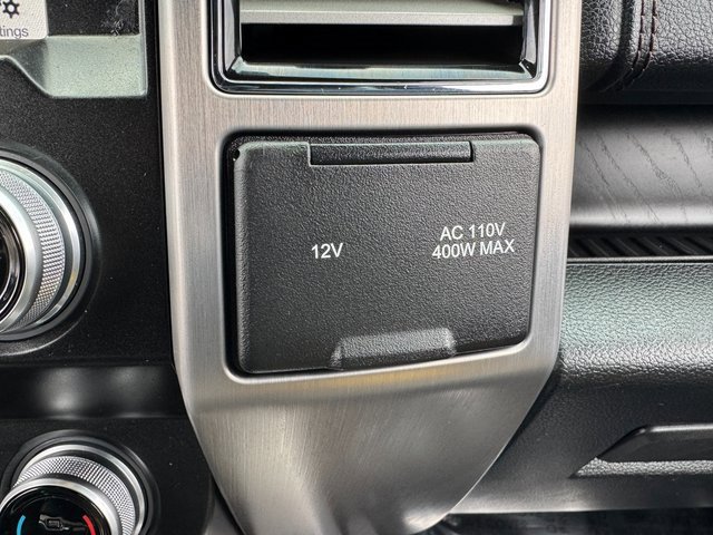 Certified 2019 Ford F150 Platinum w/ Equipment Group 701A Luxury image 29
