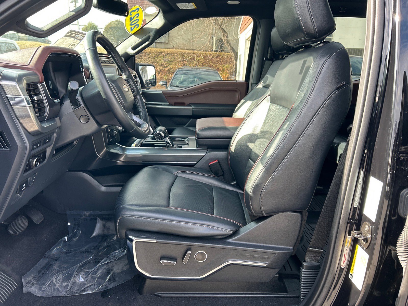 Certified 2023 Ford F150 Lariat w/ Equipment Group 502A High image 7