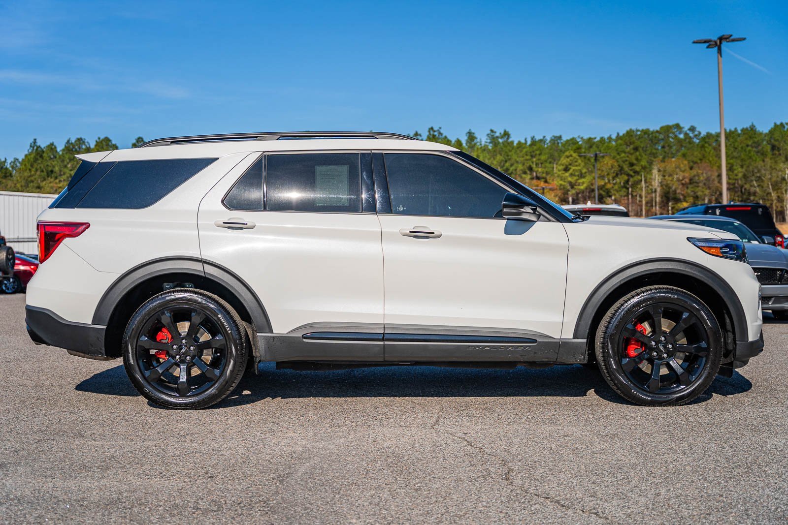 Certified 2024 Ford Explorer ST w/ Equipment Group 401A image 8