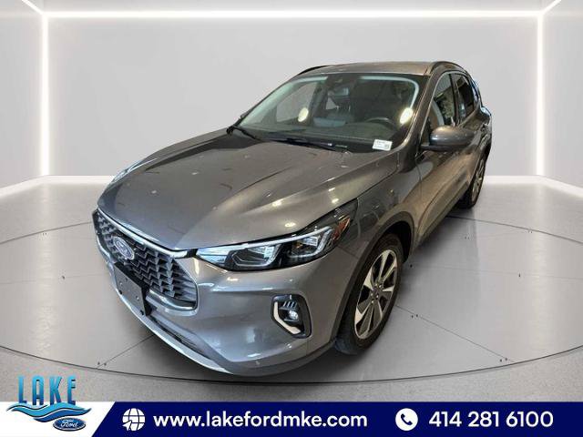 Certified 2023 Ford Escape Platinum AWD/4WD image 3