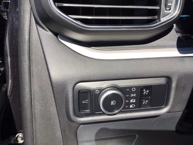 Certified 2023 Ford Explorer XLT w/ Equipment Group 202A RWD image 19