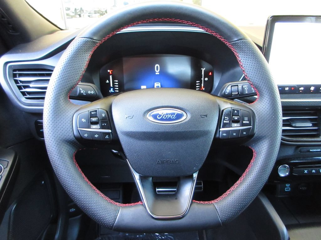 Certified 2023 Ford Escape ST-Line w/ Tech Pack #1 FWD image 14