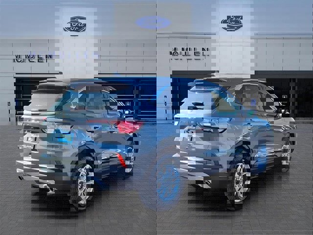 Certified 2021 Ford Escape SE image 4