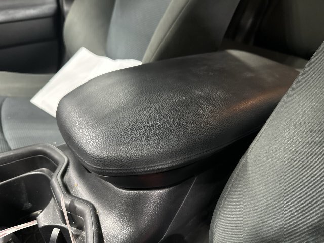 Used 2021 Toyota RAV4 LE FWD image 28