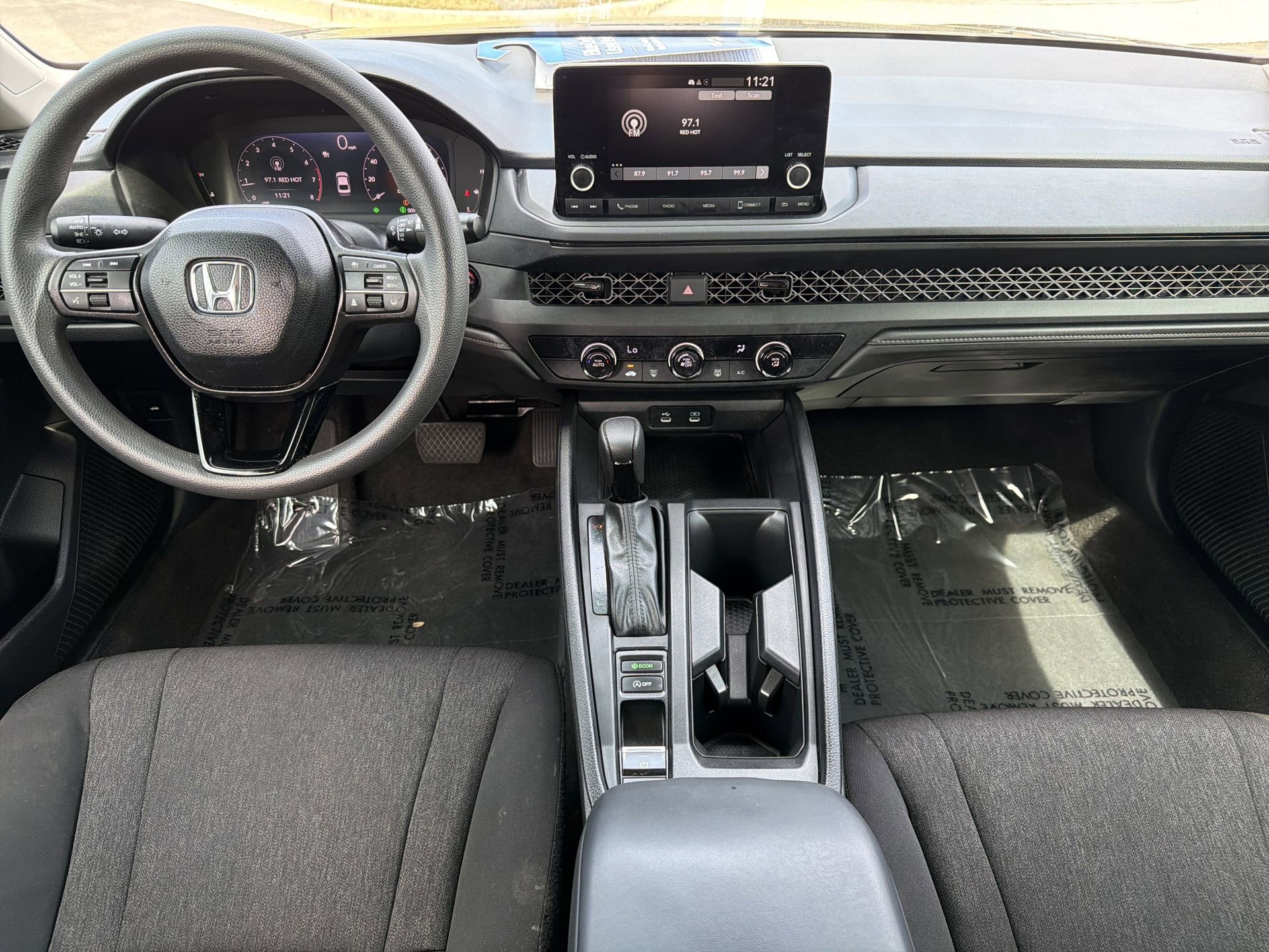 Used 2025 Honda Accord LX image 9