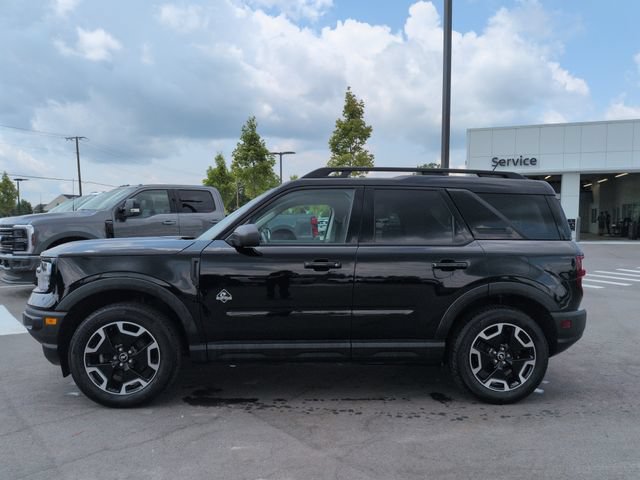 Certified 2023 Ford Bronco Sport Outer Banks AWD/4WD image 2