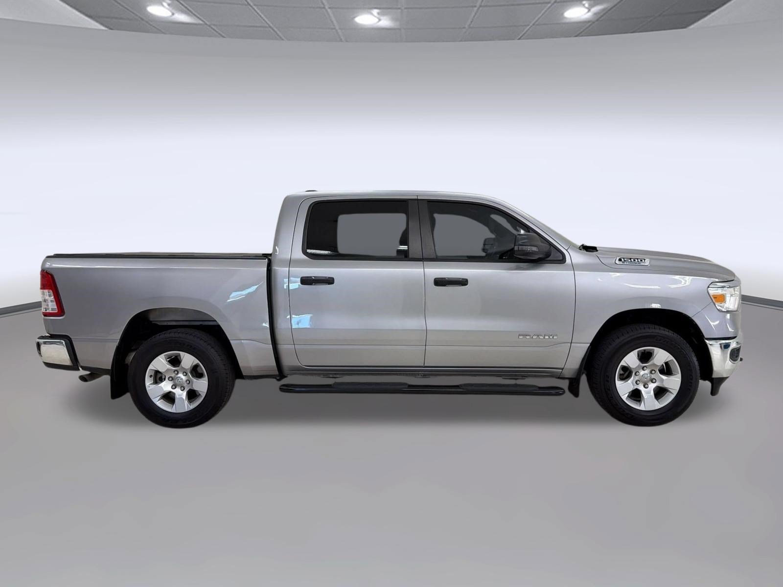 Used 2023 RAM 1500 Lone Star AWD/4WD image 8