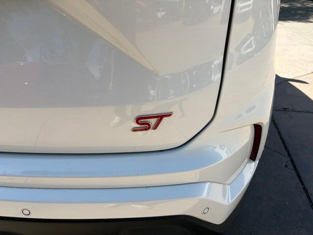 Certified 2020 Ford Edge ST w/ Equipment Group 401A AWD/4WD image 14