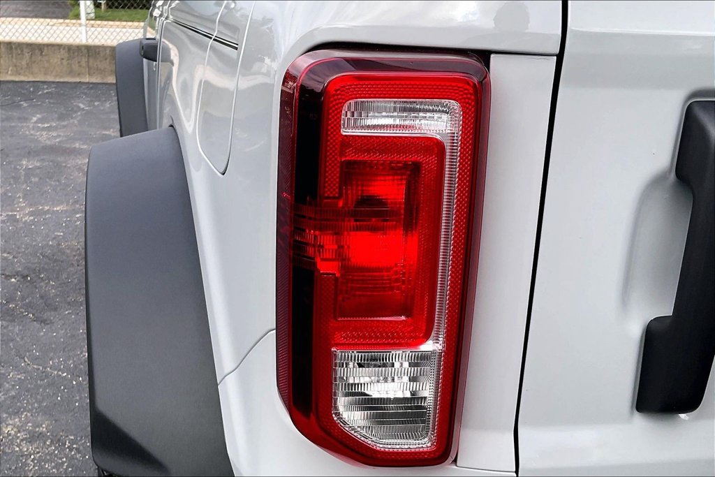 Certified 2026 Ford Bronco 2-Door w/ Sasquatch Package AWD/4WD image 29
