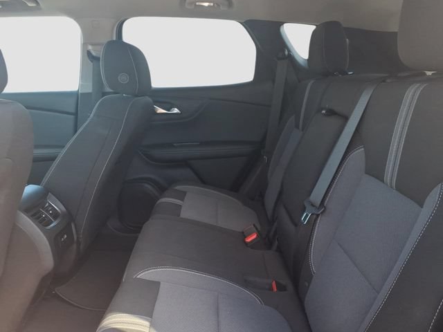 Used 2025 Chevrolet Blazer LT AWD/4WD image 9