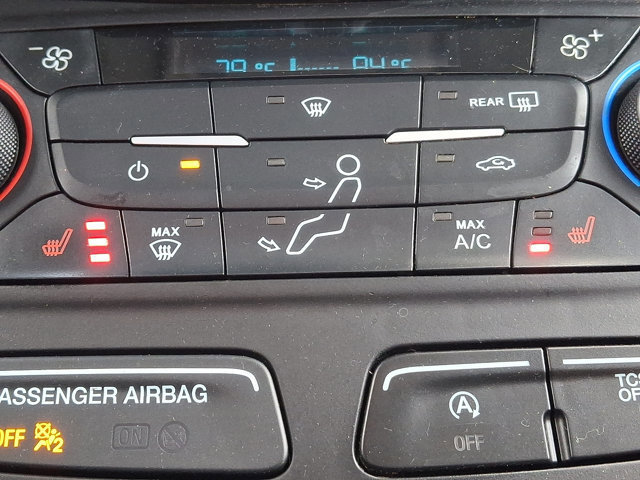 Certified 2018 Ford Escape SE w/ SE Sync 3 Package image 26