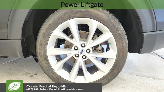 Certified 2024 Ford Explorer Platinum w/ Technology Package image 12