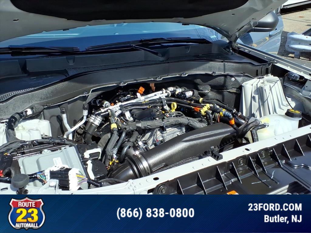 Certified 2025 Ford Explorer Active w/ Active Comfort Package AWD/4WD image 26