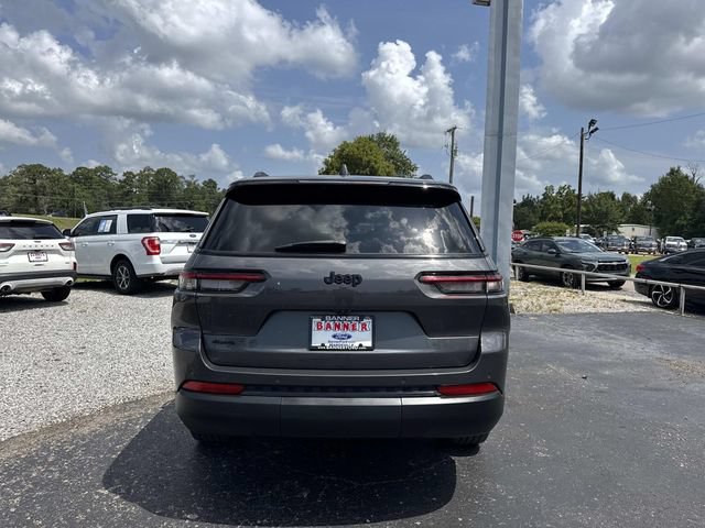 Used 2023 Jeep Grand Cherokee L Altitude AWD/4WD image 6