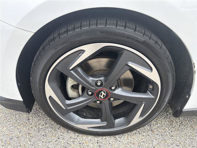 Used 2019 Hyundai Veloster Turbo Ultimate FWD image 27