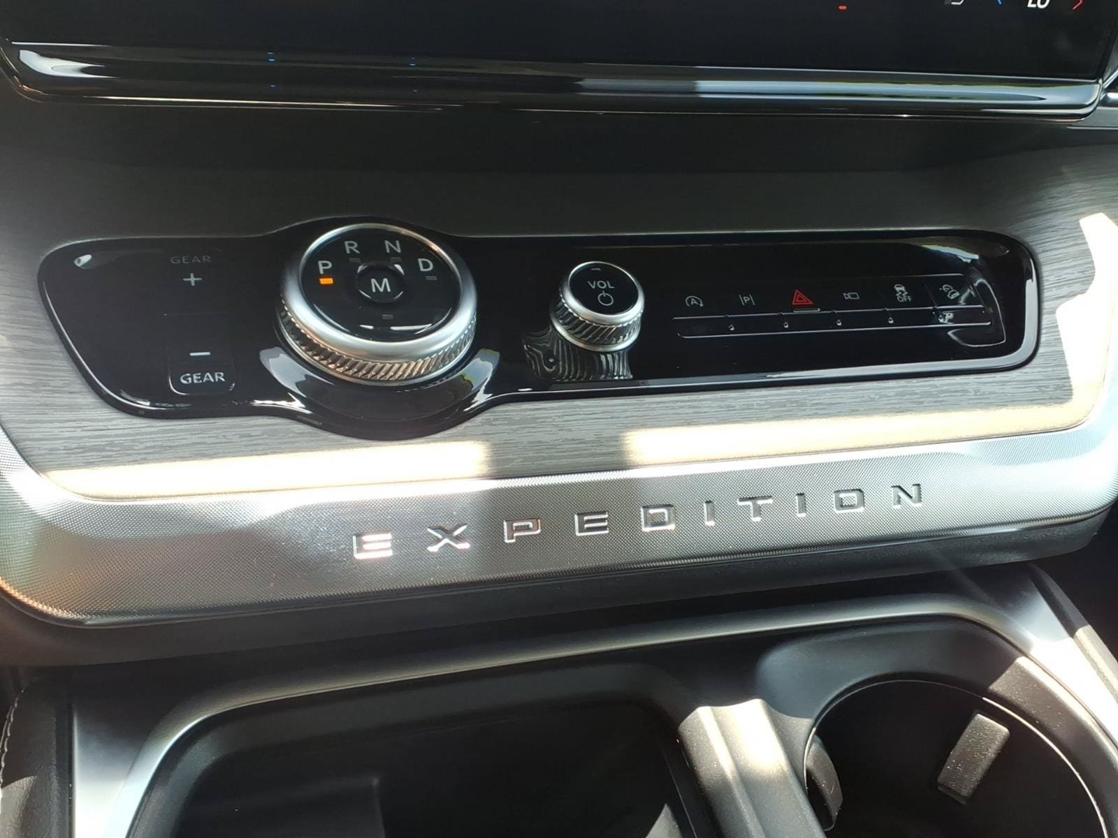Certified 2025 Ford Expedition Max Platinum AWD/4WD image 19