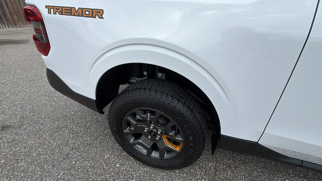 Certified 2024 Ford Maverick Tremor w/ Tremor Off-Road Package AWD/4WD image 11