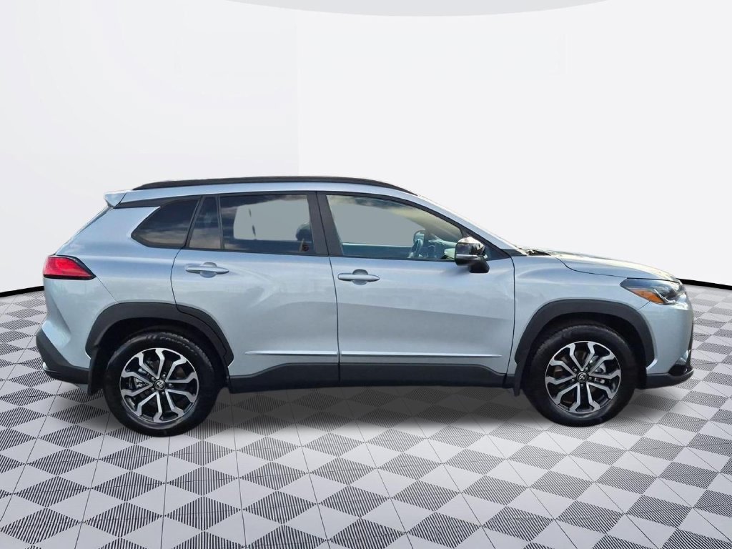 Used 2025 Toyota Corolla Cross AWD Hybrid image 7