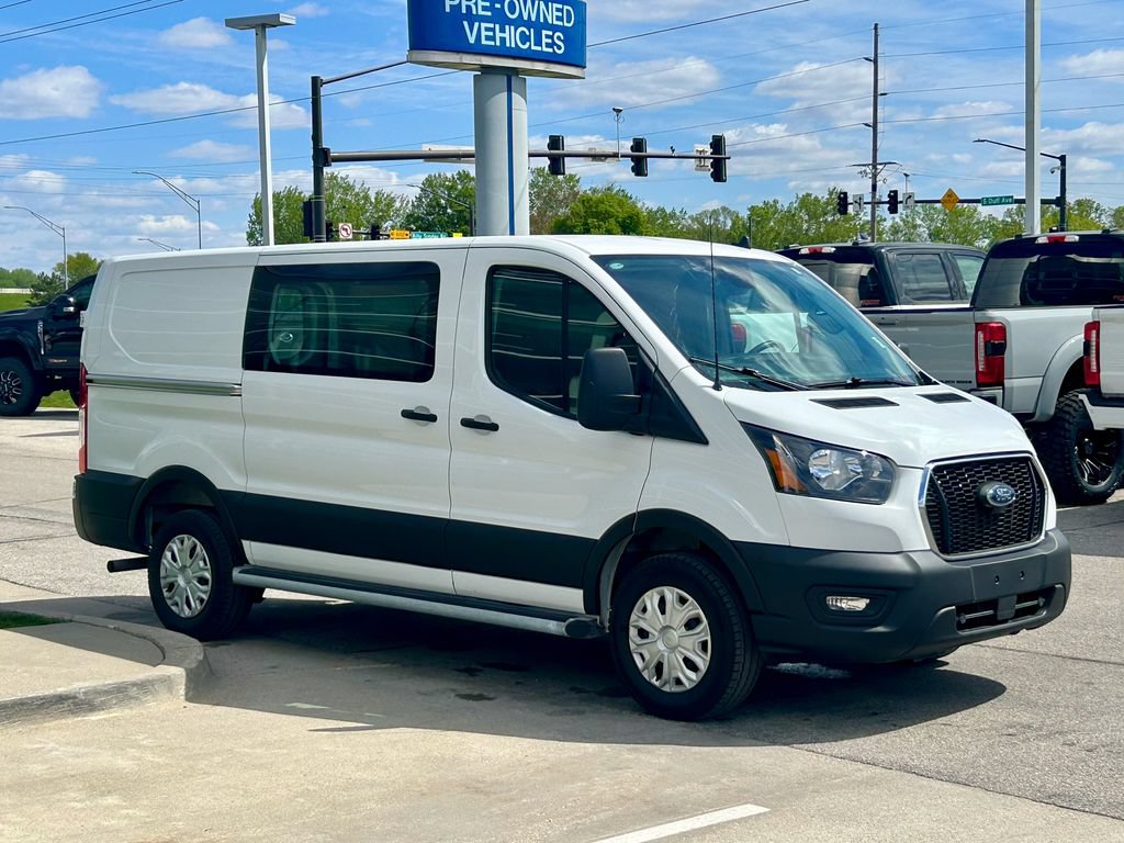 Certified 2025 Ford Transit 250 Low Roof w/ Exterior Upgrade Package RWD image 7
