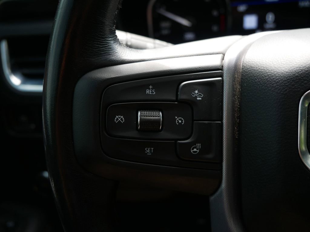 Used 2021 GMC Yukon SLT w/ SLT Premium Package AWD/4WD image 17