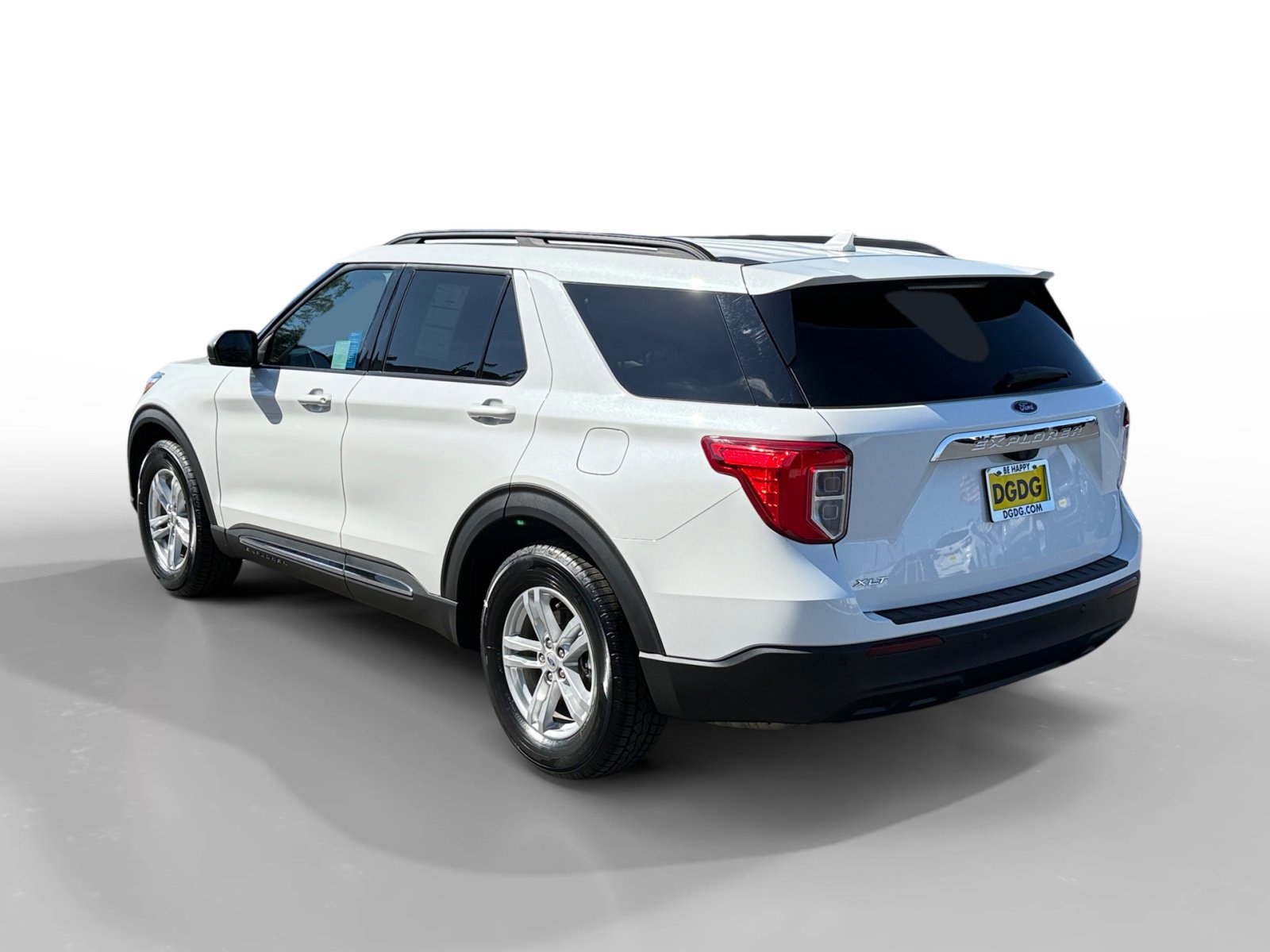 Certified 2023 Ford Explorer XLT image 5