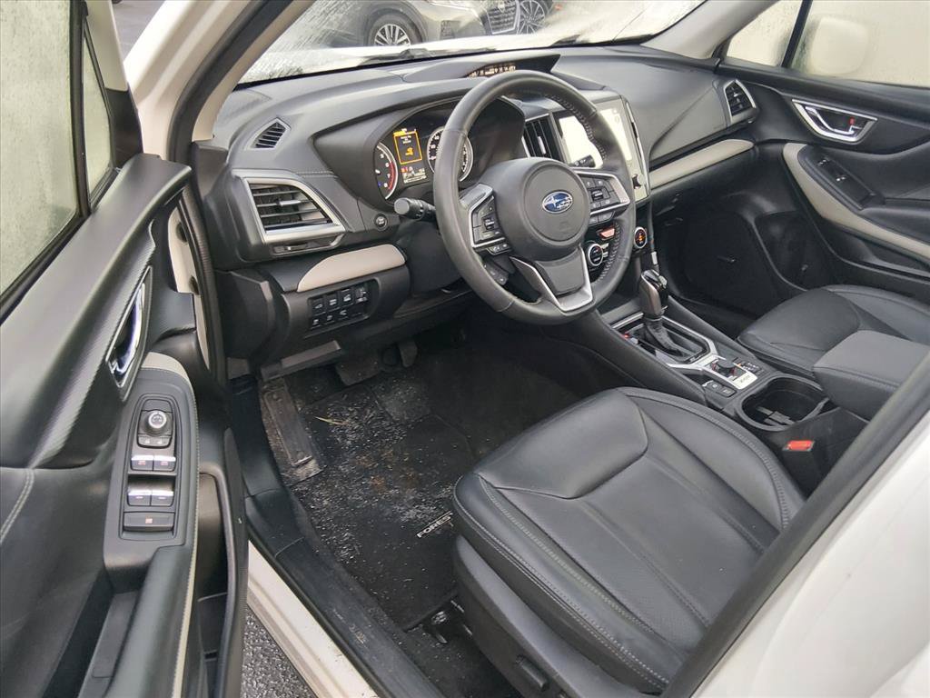 Used 2023 Subaru Forester Limited AWD/4WD image 10