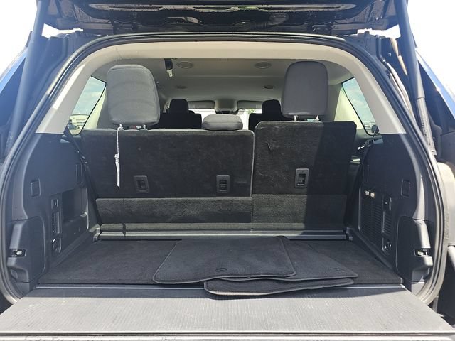 Certified 2025 Ford Expedition Active RWD image 6