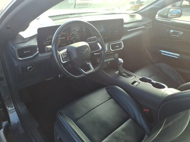 Certified 2025 Ford Mustang Premium image 10