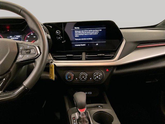 Used 2024 Chevrolet Trax RS w/ Driver Confidence Package FWD image 6