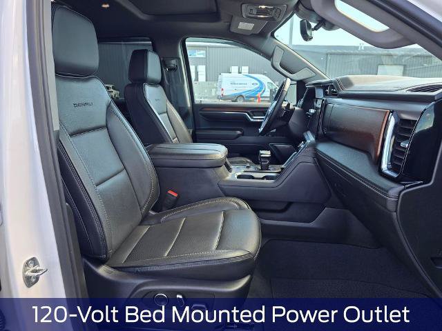 Used 2024 GMC Sierra 1500 Denali w/ Technology Package AWD/4WD image 18