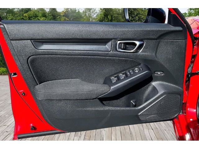 Used 2023 Honda Civic Sport image 16