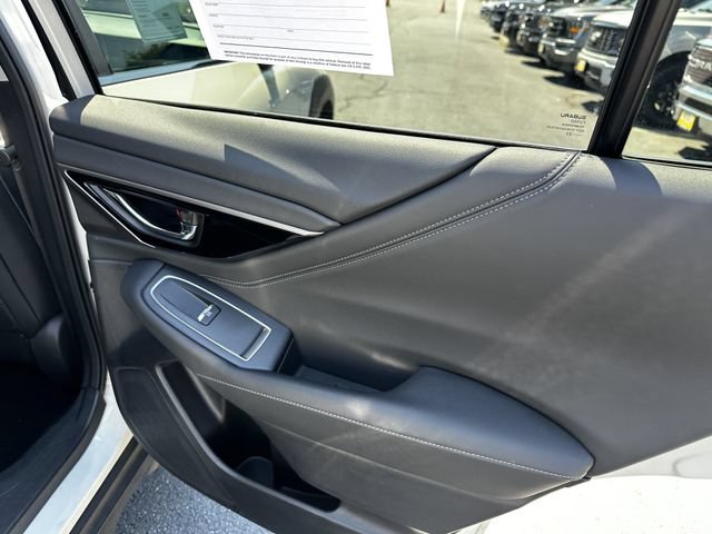 Used 2023 Subaru Outback Limited AWD/4WD image 38