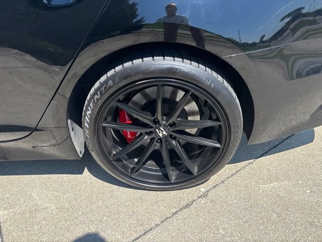 Used 2022 Kia Stinger GT2 w/ Scorpion Package AWD/4WD image 12