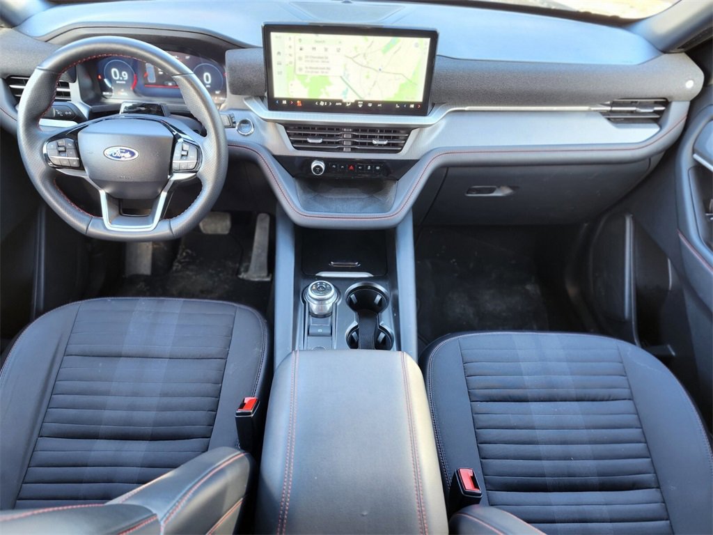 Certified 2025 Ford Explorer ST-Line image 12